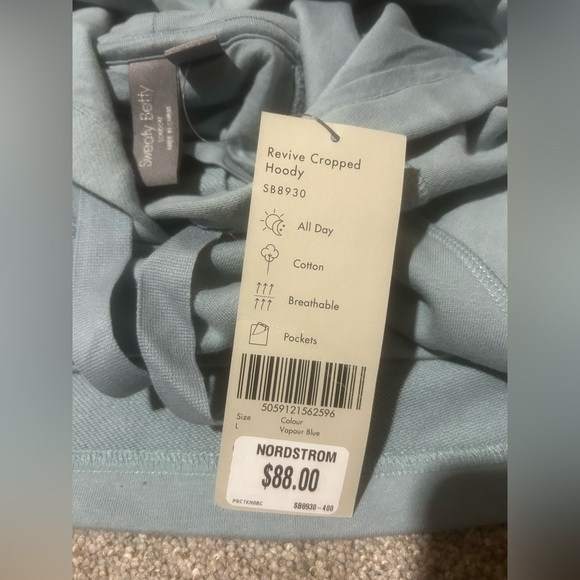 NWT Sweaty Betty Revive Cropped Hoodie in Vapor Blue! - Picture 8 of 8